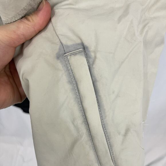 LL Bean Men's Insulated Ski Snow Pants Beige / Black Nylon Sz Medium 30 Inseam - Picture 5 of 15